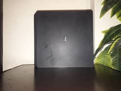 PS4 Slim , 500gb , 2 games free, very good condition.