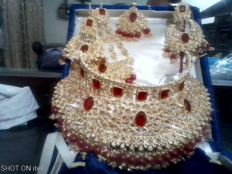 bridal jewellery set (kundan) 0