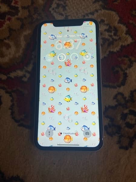 iPhone 11 factory unlocked white color SIM working. 6