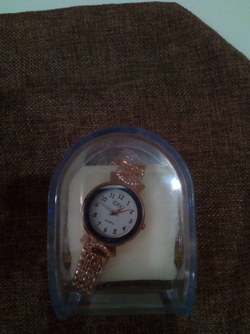 Woman's imported watch. . . new 1