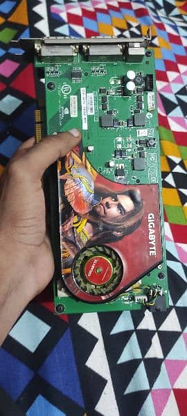 Nvidia GeForce 7950 graphic card 0