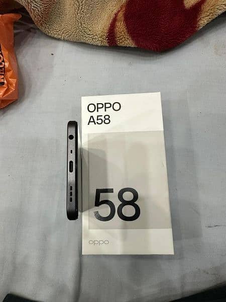 Oppo A58 8+8/128GB 12