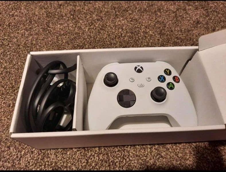 x box 360 Available 5