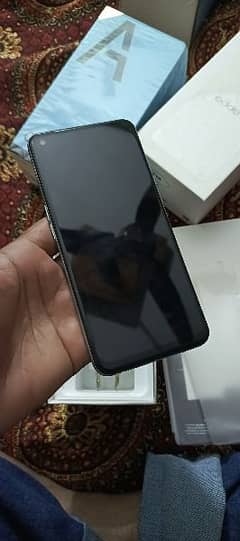 I'm selling my phone OPPO A96 8+128 propel color