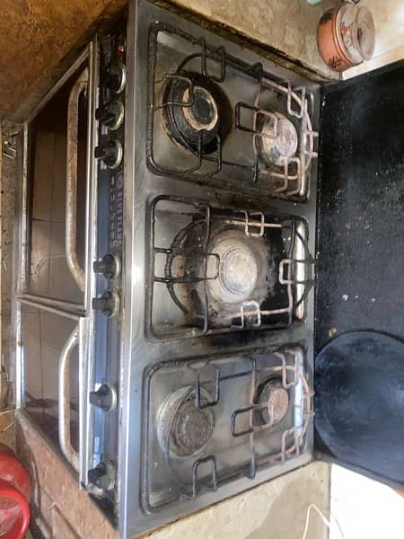 oven in working condition 3