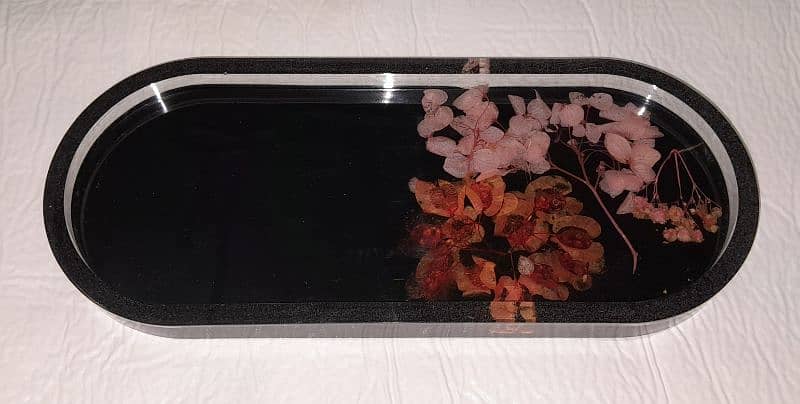 Resin trinket tray black floral 1