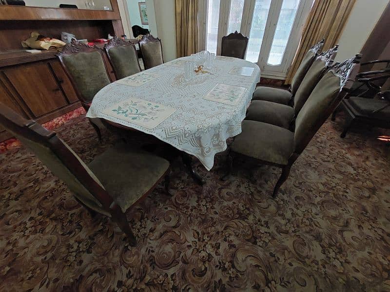 Classic dining table/with chairs/8 dining chairs/Solid wood Dining/Big 2