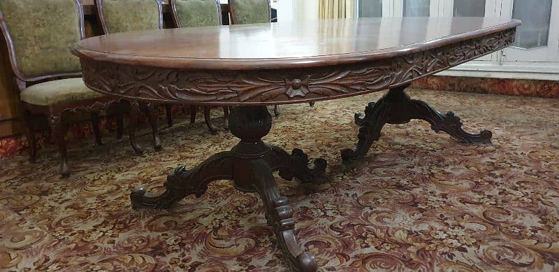 Classic dining table/with chairs/8 dining chairs/Solid wood Dining/Big 17