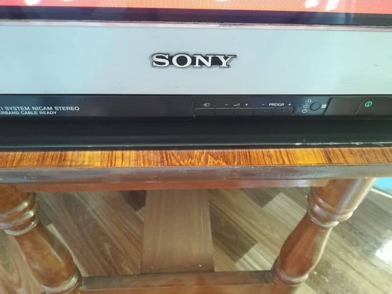 Sony Flat Screen 21 inches Japanese TV. 4