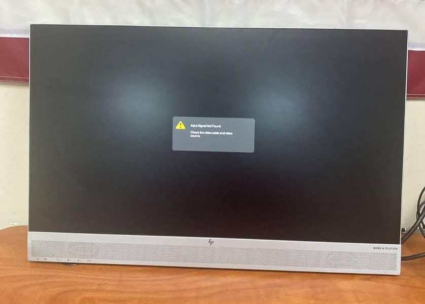 Dell & Hp 24 Inch Borderless Latest Model P2422h / Hp E243m Available 9
