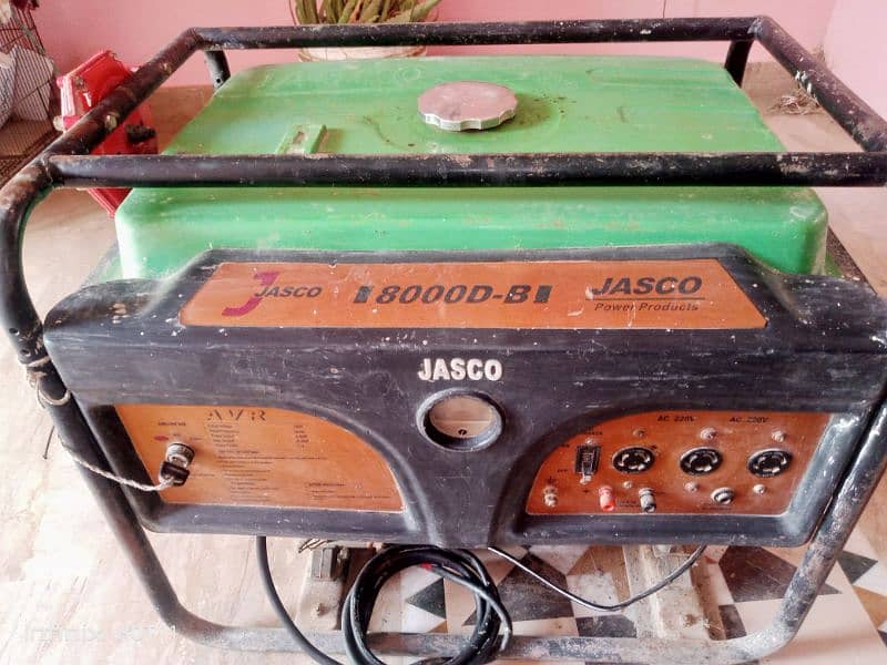 JASCO  8000D-B1 6/6,5 KW generator 0