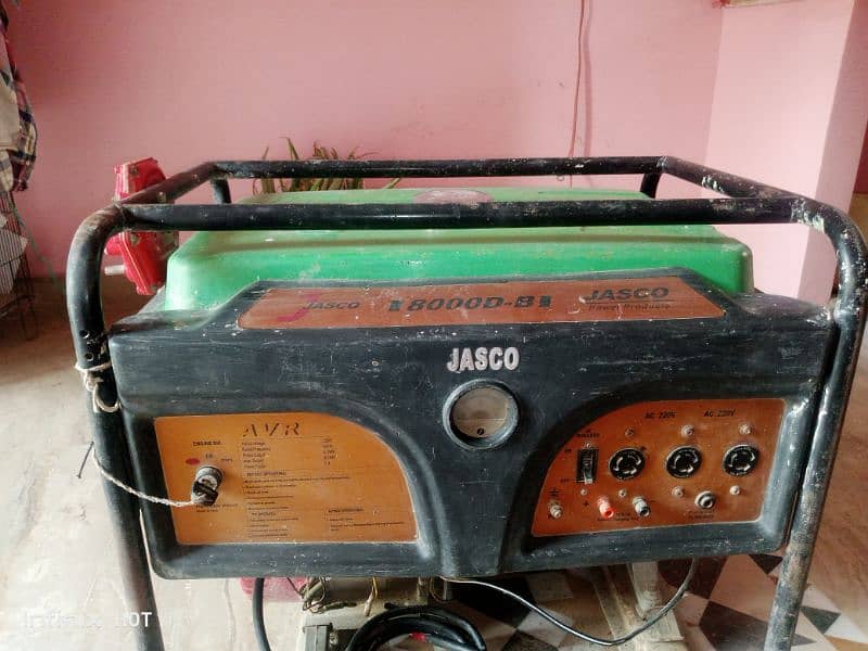 JASCO  8000D-B1 6/6,5 KW generator 2