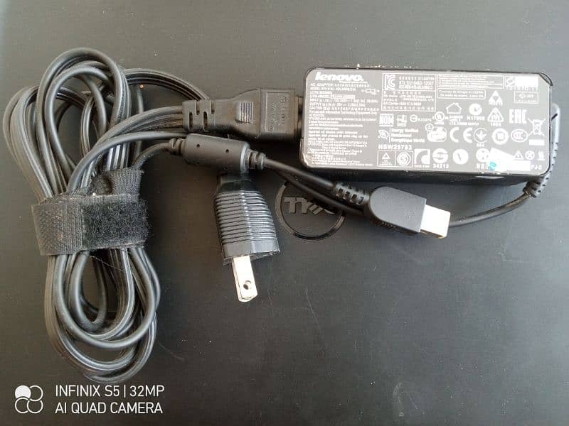 Lenovo Original Charger 0