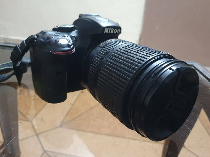 Nikon D5300 with lens 18-140mm (URGENT SALE) PRICE FINAL 2