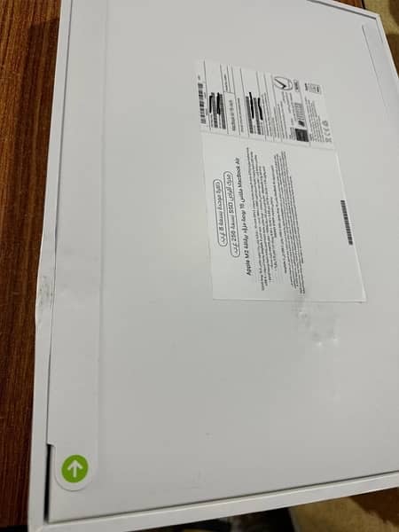 Apple MacBook Air 15 inch M2 8GB 256GB Brand New - Box Unopened 4