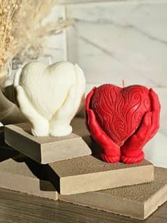 Holding Heart Candle | Home Decor Candle | Gift Idea for His/Her