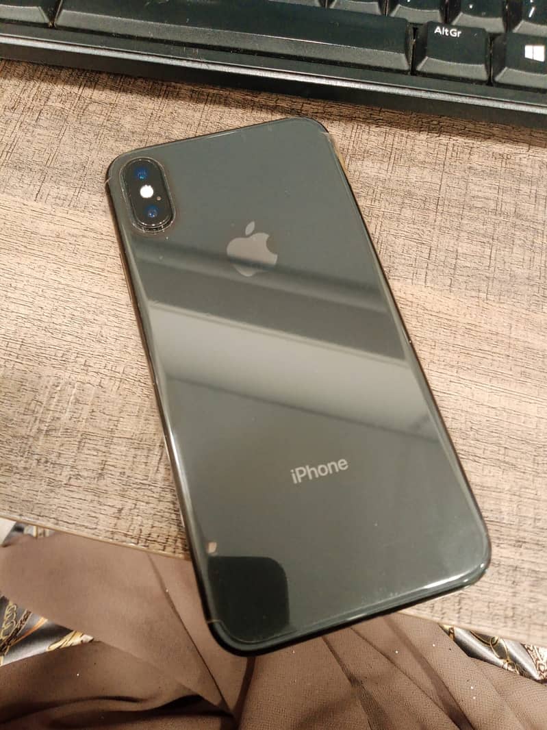 IPHONE X 64 GB PANNEL CHANGE PTA APPROVED 2