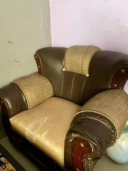 7 seater sofa set for urgent sale, 2