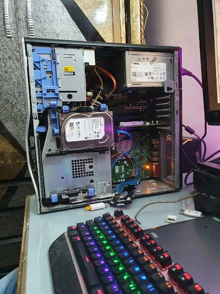 Dell Xeon PC for gaming and designing 0