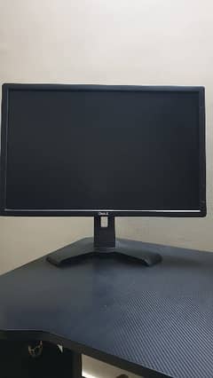 dell 24 inch led ips monitor 1920x 1200 0