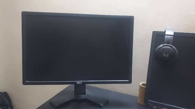 dell 24 inch led ips monitor 1920x 1200 2