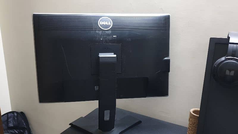 dell 24 inch led ips monitor 1920x 1200 7