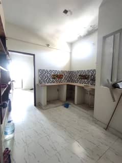 600 Square Feet Flat For sale In Rs. 2000000 Only