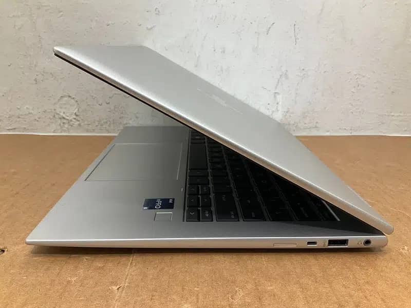 HP EliteBook X360 1040 G9 | 12TH GEN | Intel Core I5-1235U (3.3 GHz) 3