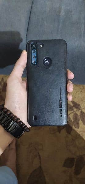 Motorola One Fusion 1