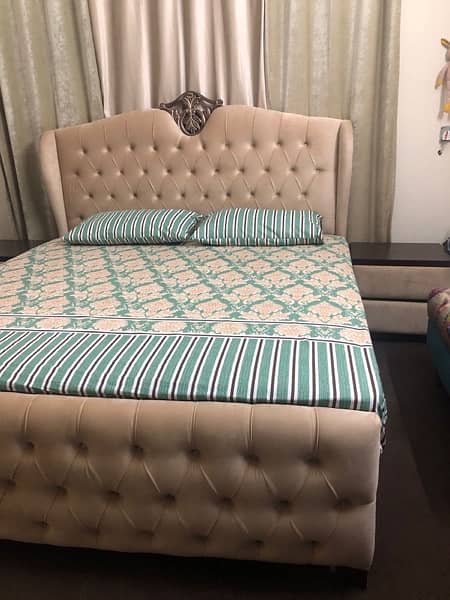bedset available for sale 3