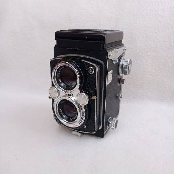 vintage Yashica camera 70 Years old Made in japen 18