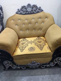 I Wana Sale Full Luxury Sofa set 0