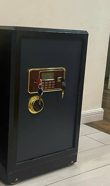Safe Locker For Sale ( Digital Electronic Safe ) 2