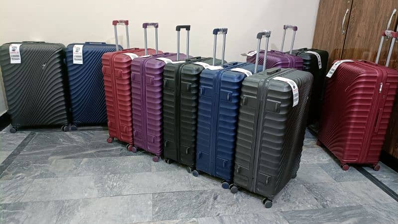 Luggage bags/ travel suitcases/ trolley bags/ travel trolley/ attachi 5