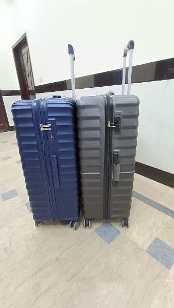 Luggage bags/ travel suitcases/ trolley bags/ travel trolley/ attachi 6