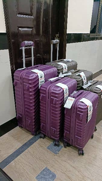 Luggage bags/ travel suitcases/ trolley bags/ travel trolley/ attachi 19