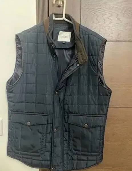 zeitgeist gilet/ sleeveless jacket navy blue quilted 1