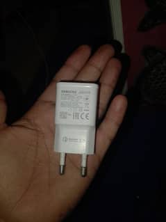 one nokin charger 106 original with one adapter only off Samsung