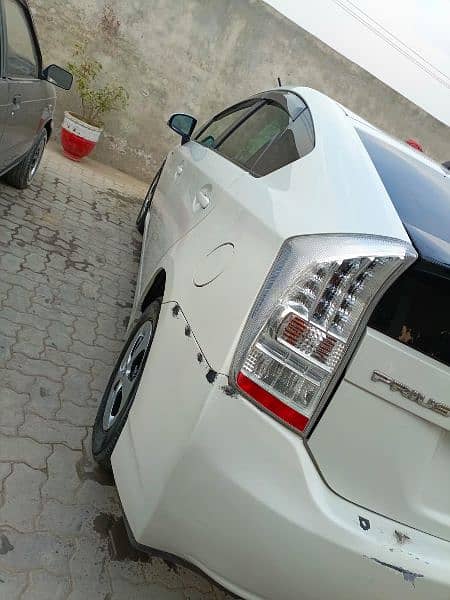 TOYOTA PRIUS 2011 FOR SALE 8