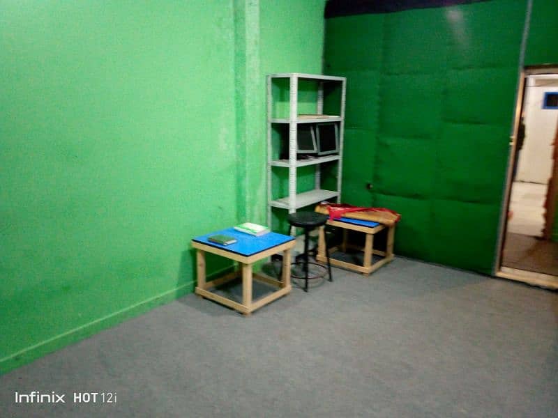 Furnished room available for rent 9