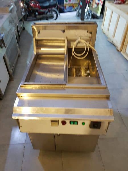 Commercial deep fryer single tank 16L oil cap & China pizza oven's 8