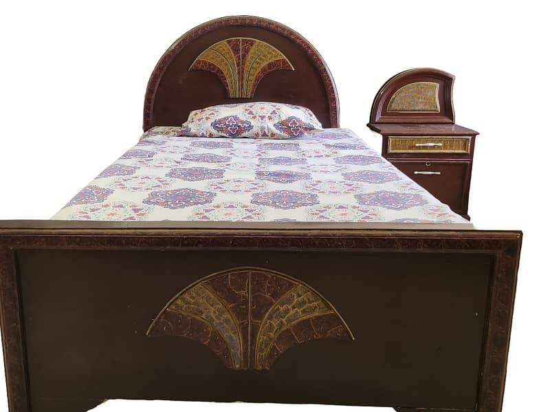 Single Bed( Wooden) 0
