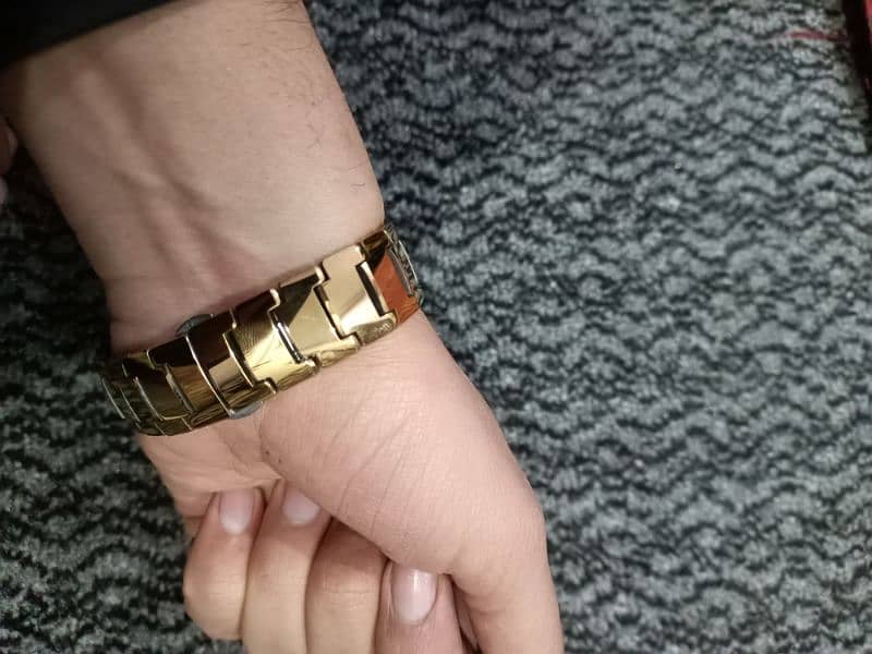 Rado Jubile scratch proof golden watch from Saudi Arabia 12