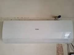 Haier 1.5 ton Inverter Ac heat and cool R410 gass 0