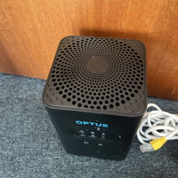 Optus 5G 5366TN NBN Modem Router 2