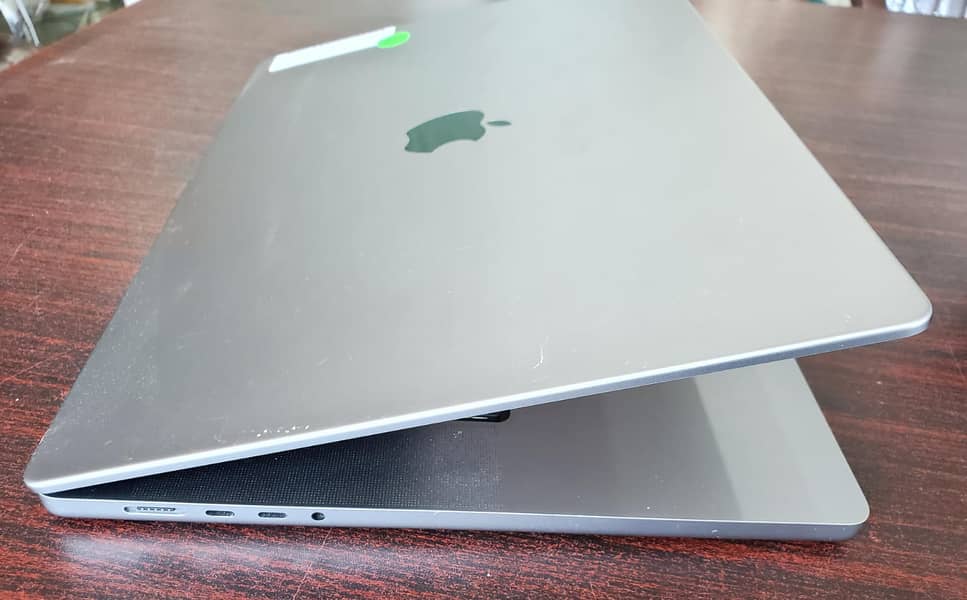 CTO Macbook M1 Pro 2021, 16", 16Gb Ram, 1Tb Ssd 4