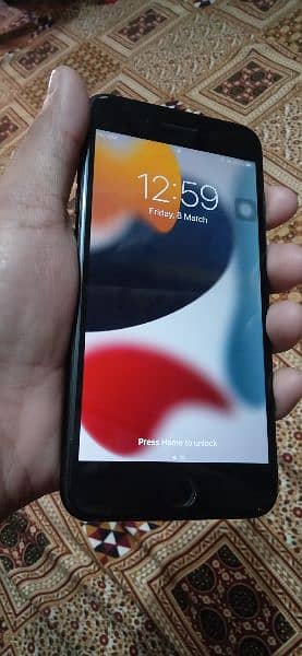 i phone7 plus Black colour pta approved finger ok 256gb phone all ok 1