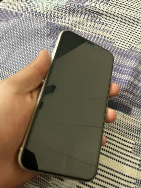 iphone 11 *128gb dual Pta Approved 2