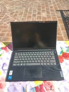 Lenovo laptop v14 g3 0