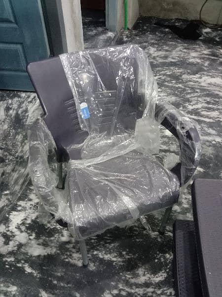 chair set with tablet double porshan new set 3